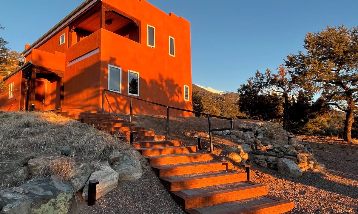 Baca Grande House | Heart Spring: Serene Retreat on 3.5 Acres w/Epic Views—hot tub coming soon!