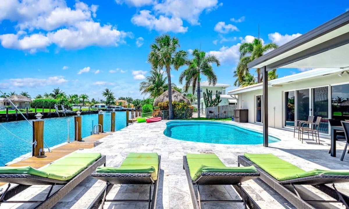 Garden Isles House | Heated Pool! Waterfront+Kayaks! 1 Mile To Beach!