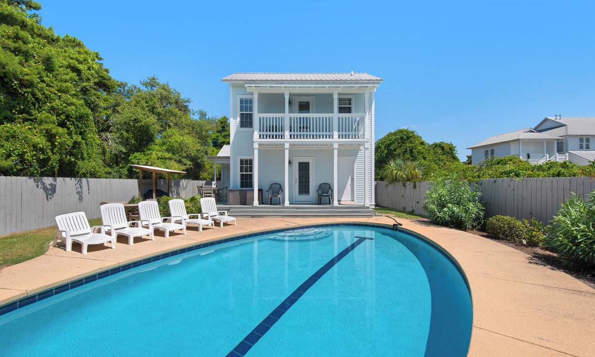 Crystal Beach House | ☀Heated Private Pool~In-Law-Suite~Outdoor Shower~Walk2Bch~4BR Wildwood Cottage🌅