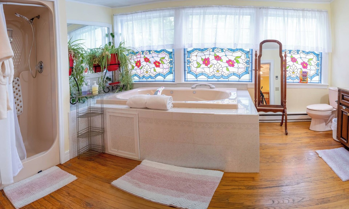 Bar Harbor Bed & Breakfast | Heathwood Inn