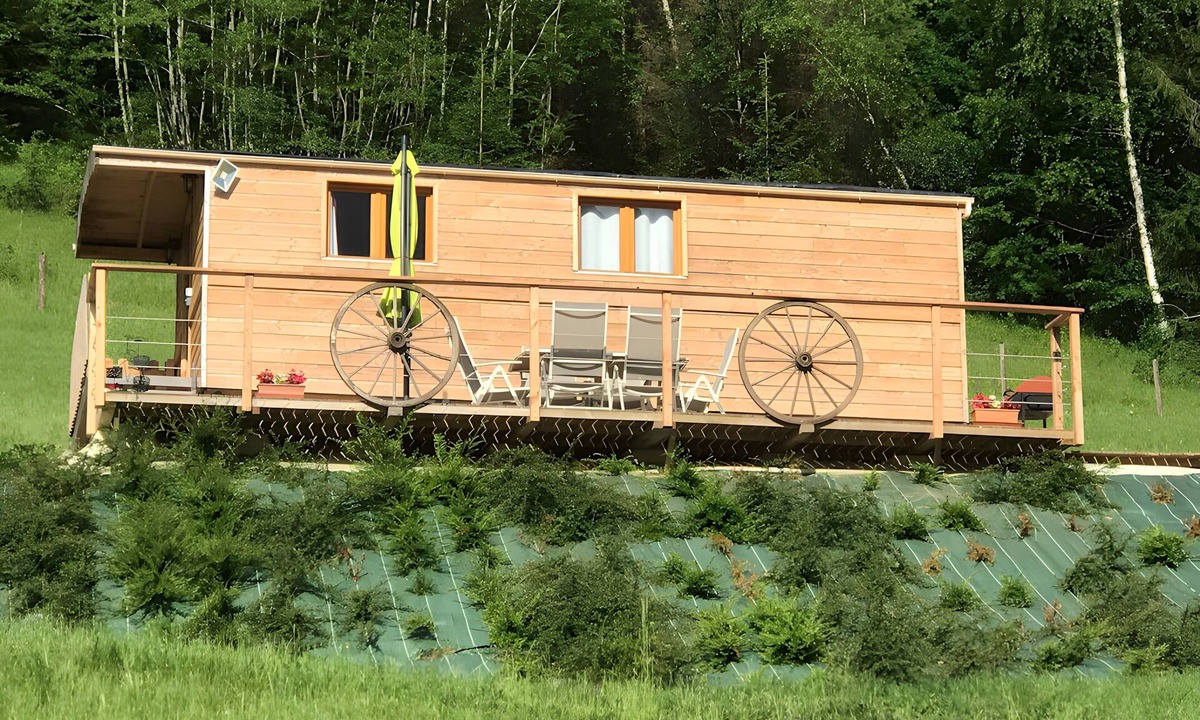 La Thuile House | Heidi's Caravan: Valley and Mountain Views