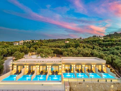 Tragaki Hotel | Helena's Aether Suites - Seaview & Heated Infinity Pool