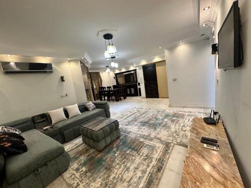 Heliopolis House | Heliopolis Rooms