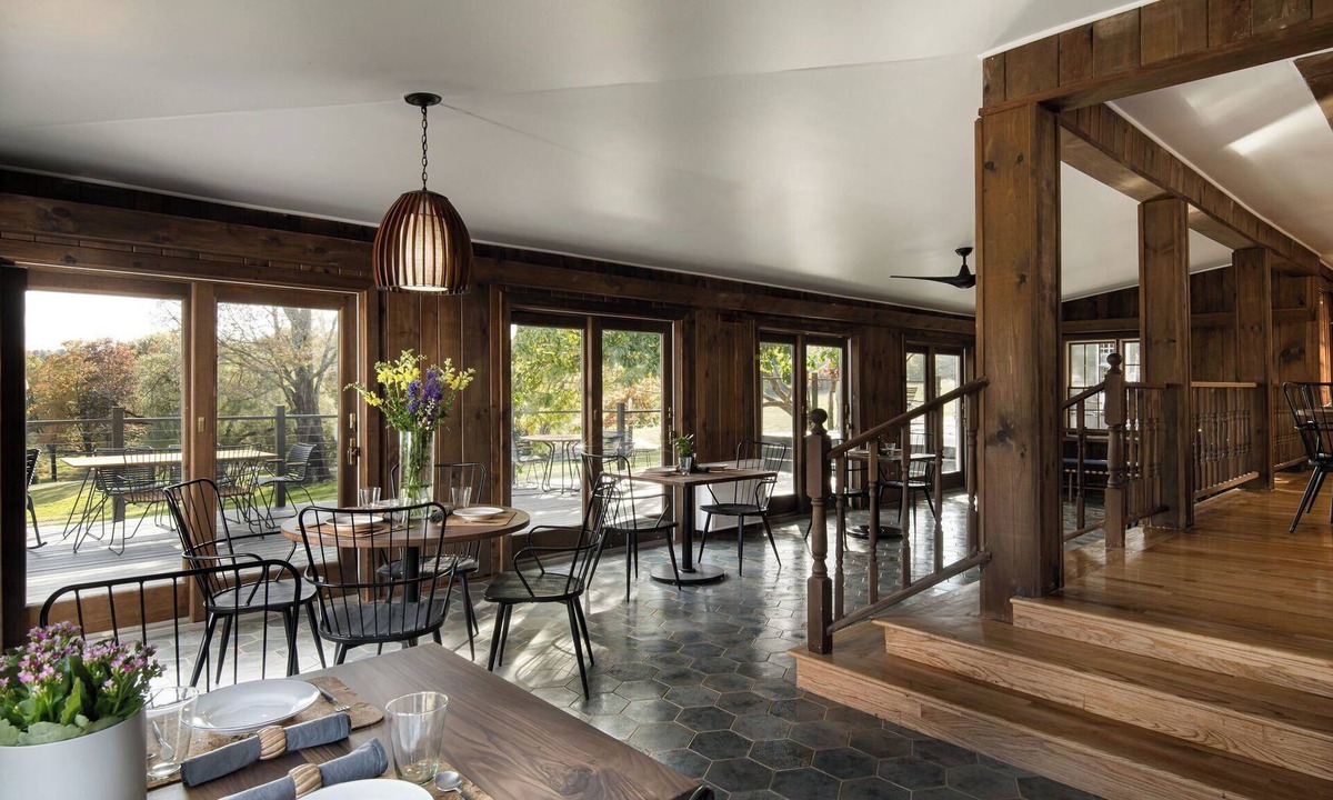 Neversink Hotel | Hemlock Neversink