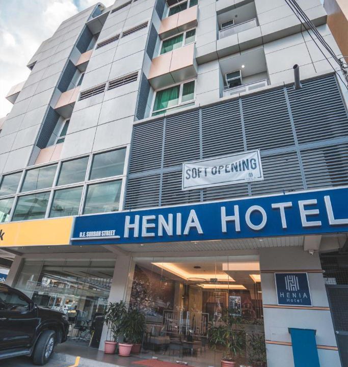 Dumaguete Hotel | Henia Hotel