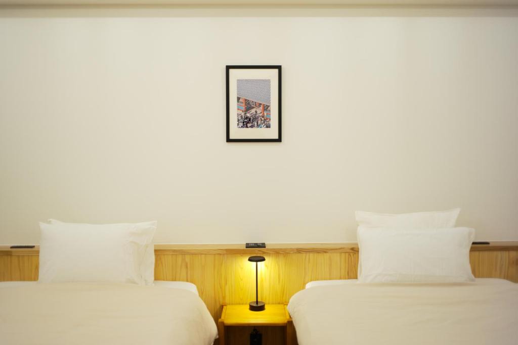 Kanda Sudacho Hotel | HERE.Tokyo