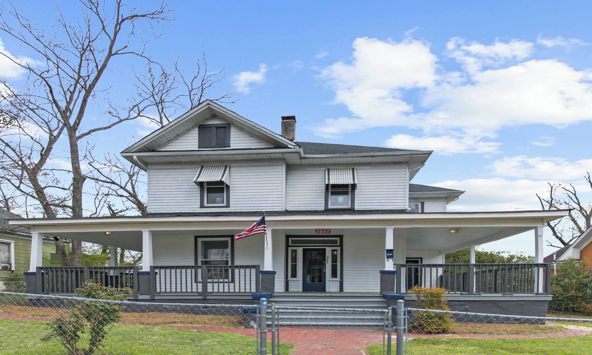 Birmingham House | Heritage Haven Estate- Near Crossplex/Groups/Patio