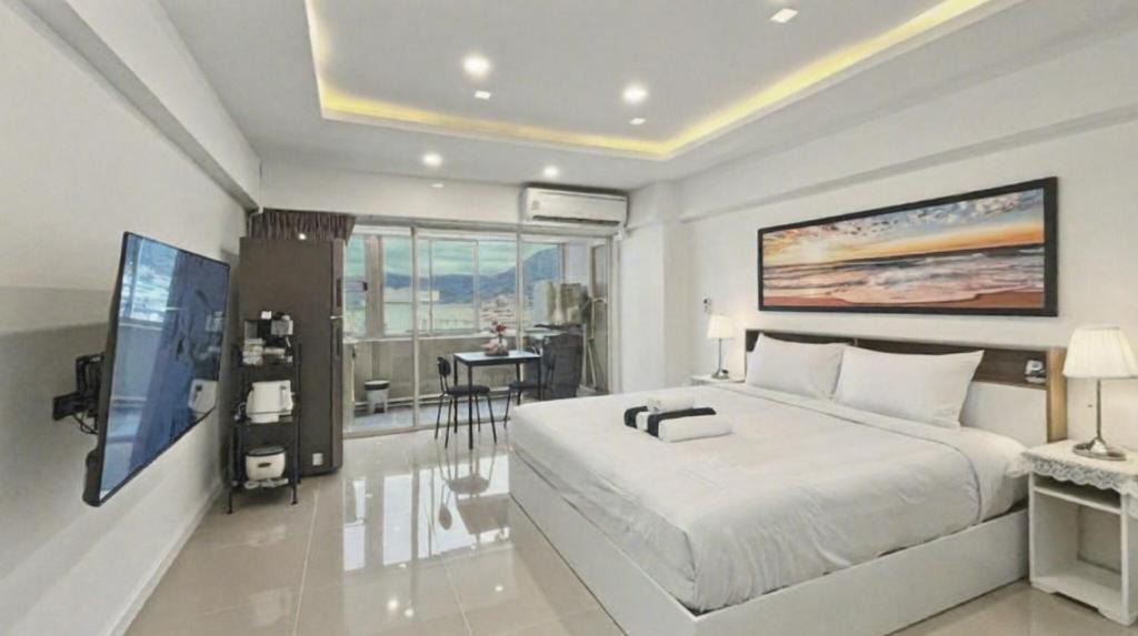 Patong Apartment | Heritage - Modern Studio shared Pool, City Centre