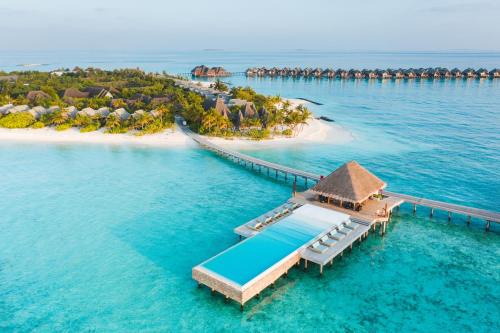 Aarah Resort | Heritance Aarah - Premium All Inclusive - 40 Minutes away from Male by Seaplane