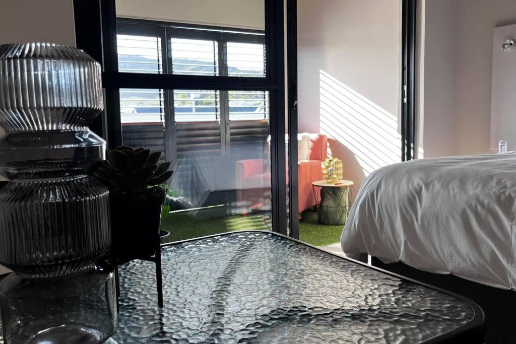 Hermanus City-Centre Apartment | Hermanus Waterfront Apartment No.19