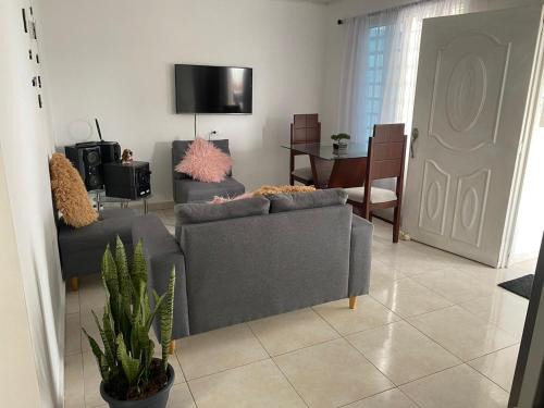 Cali Apartment | Hermoso apartamento con terraza