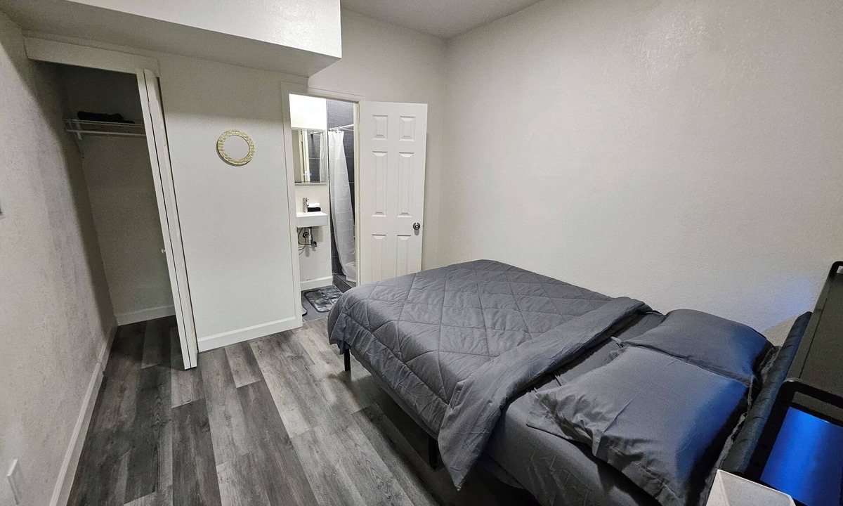 Aurora House | Hermoso private bedroom w/private bathroom