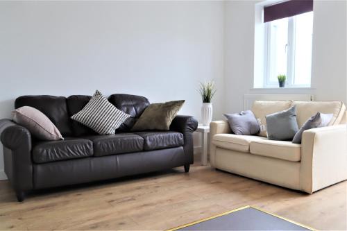 Thrapston House | Heron House