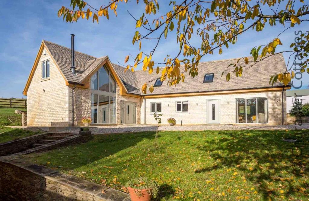 Bourton House | Hetty's Stables