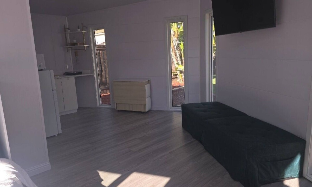 Rancho Penasquitos Apartment | Hexagon Hideaway