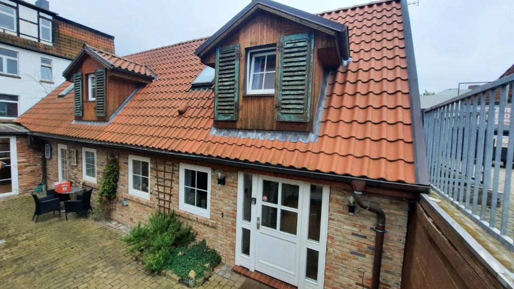 Weststadt House | Hexenhaus