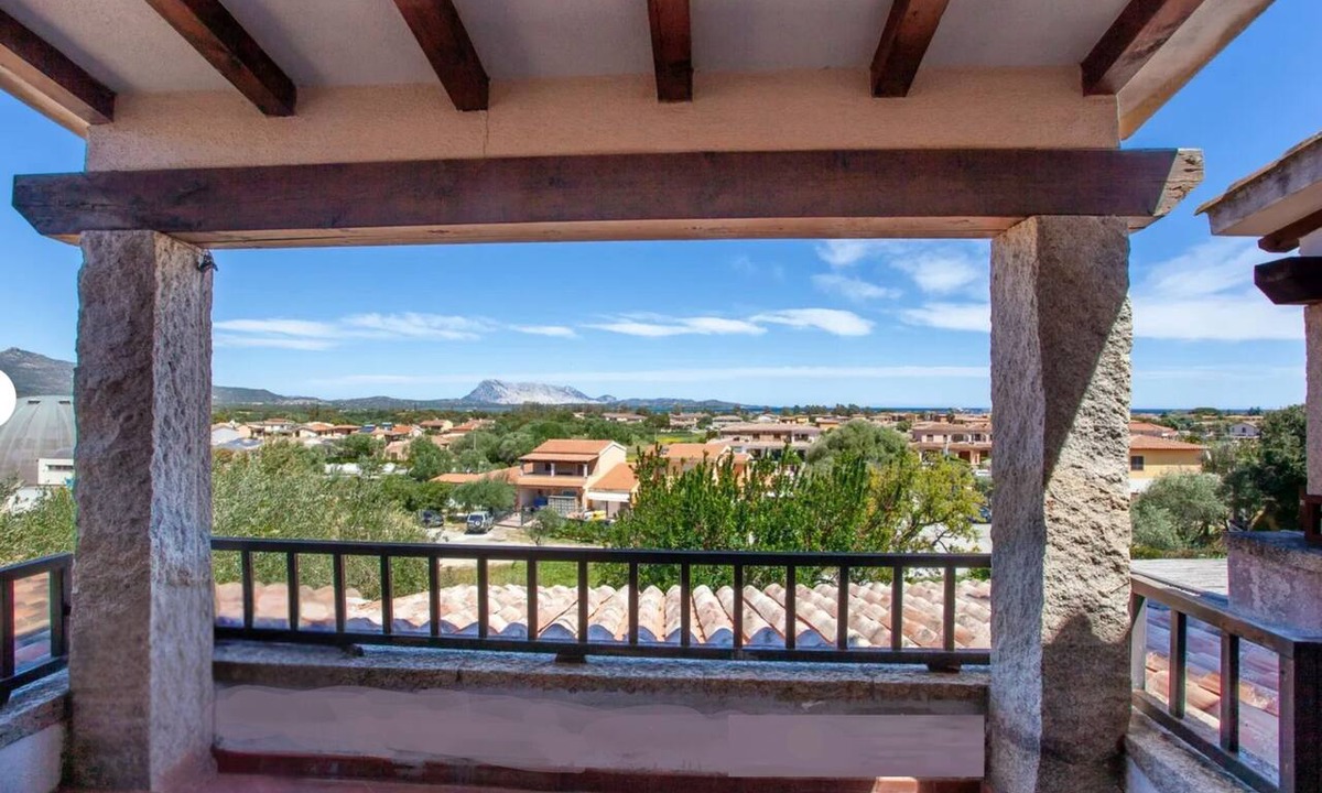 San Teodoro City Centre Villa | HH San Teodoro, Sea View, 4 Bedrooms