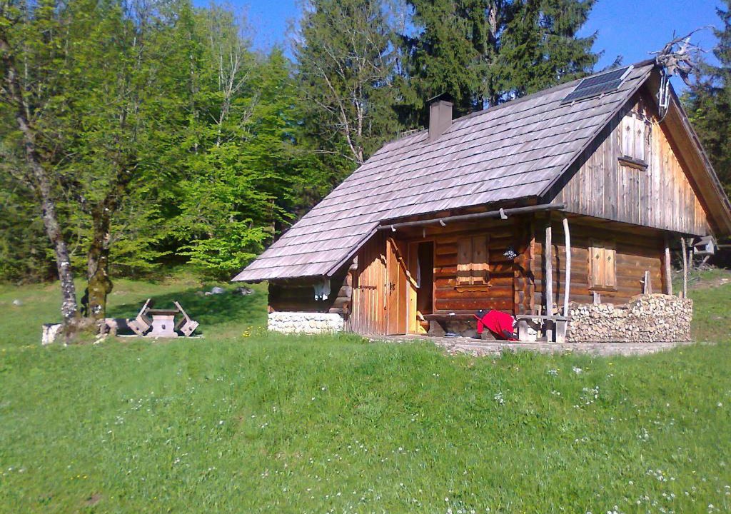 Stara Fuzina Ski Chalet | Hiška vogar