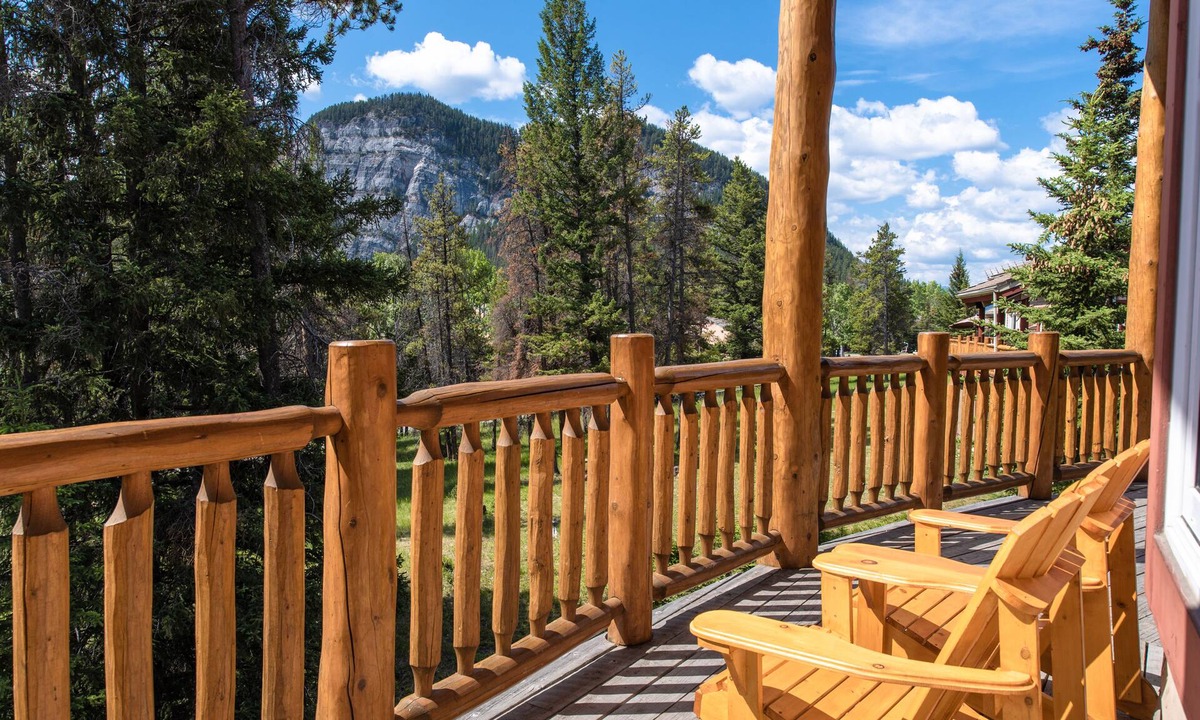 Banff Hostel | HI Banff Alpine Centre - Hostel