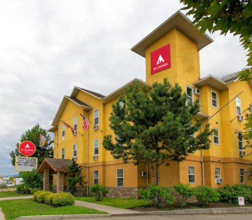 Downtown Kelowna Hostel | HI Kelowna Hostel