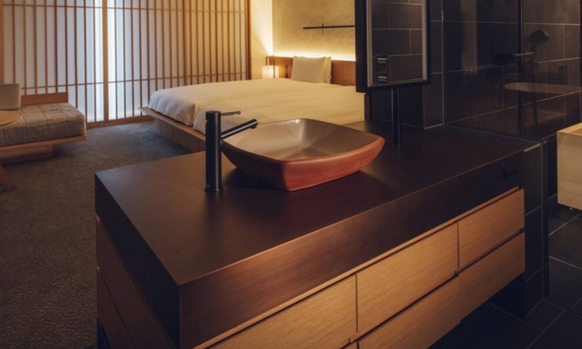Karasuma Hotel | Hibaburo Deluxe Western room VS | Standard Rel/Kyoto Kyōto