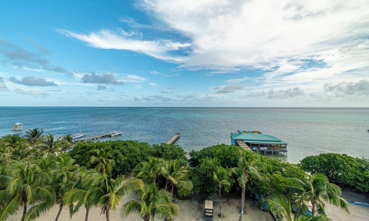 San Pedro Hotel | Hibisco Belize