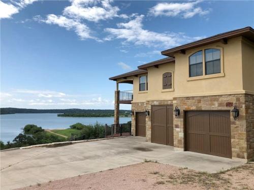 Oatmeal House | Hickory Lake Travis Lake House with Phenomenal Views on 3 acres, Large Driveway, Minutes from Hidden Falls Rec Park