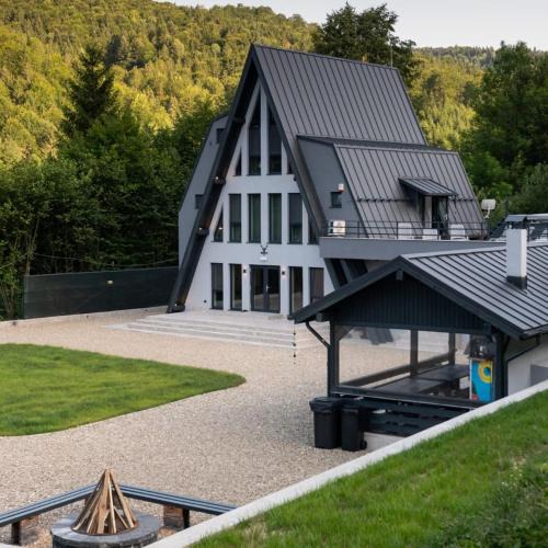 Tarcau Ski Chalet | Hidden Chalet