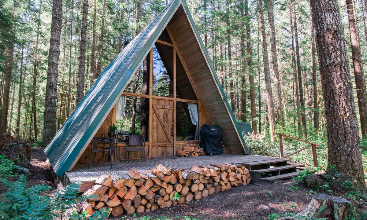 Ashford Cabin | Hidden Gem! Modern A-frame in wooded wonderland next to the Nisqually river