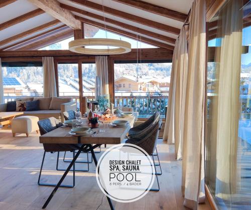 Reith bei Kitzbuehel Ski Chalet | HIDEAWAY DESIGN CHALET by Belle Stay