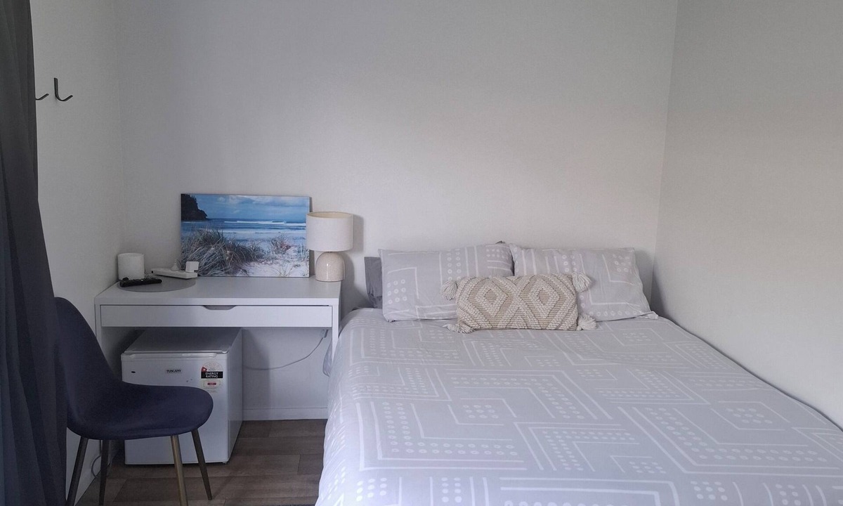 Omanu Apartment | Hideaway on Tui- Sleepout studio in Mount Maunganui
