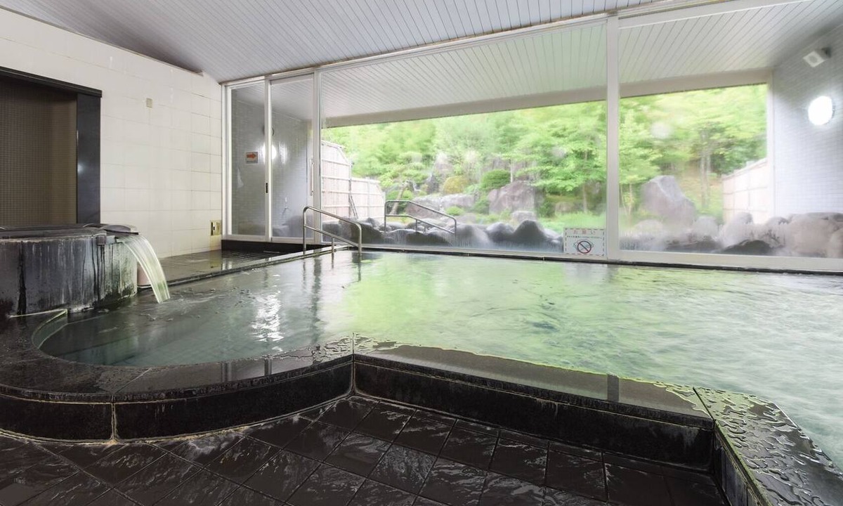 Shiso Hotel | Higashiyama Onsen Maple Plaza