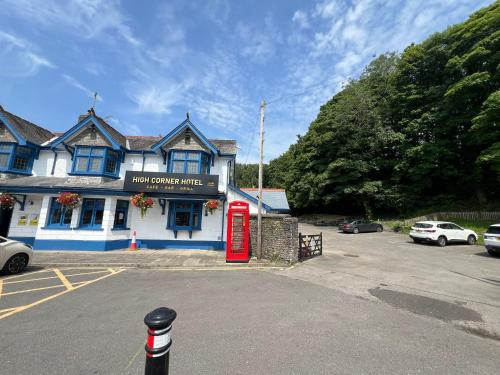 Pontyclun Hotel | High Corner Hotel