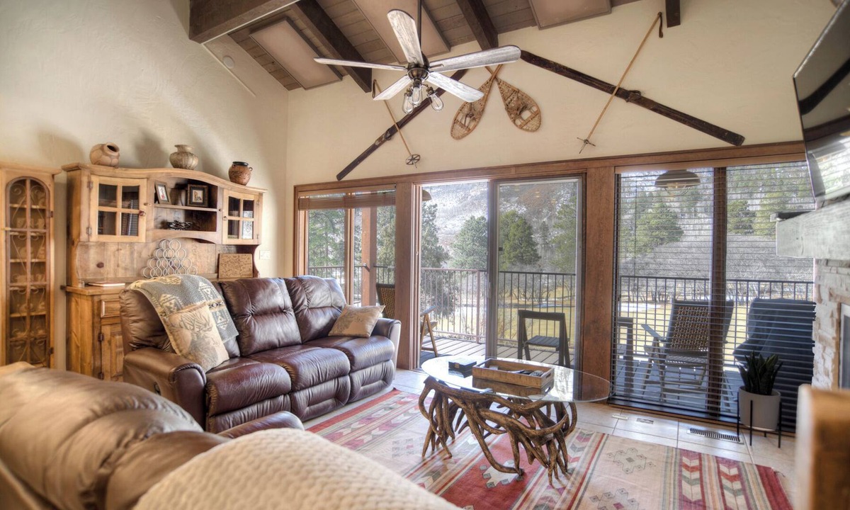 Purgatory House | High Country Links | AC, Pool, Hot Tub, Golf & Ski