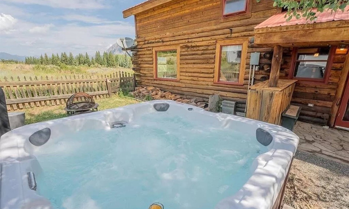Crested Butte Cabin | High Life Ranch- Secluded Cabin w/hot tub!