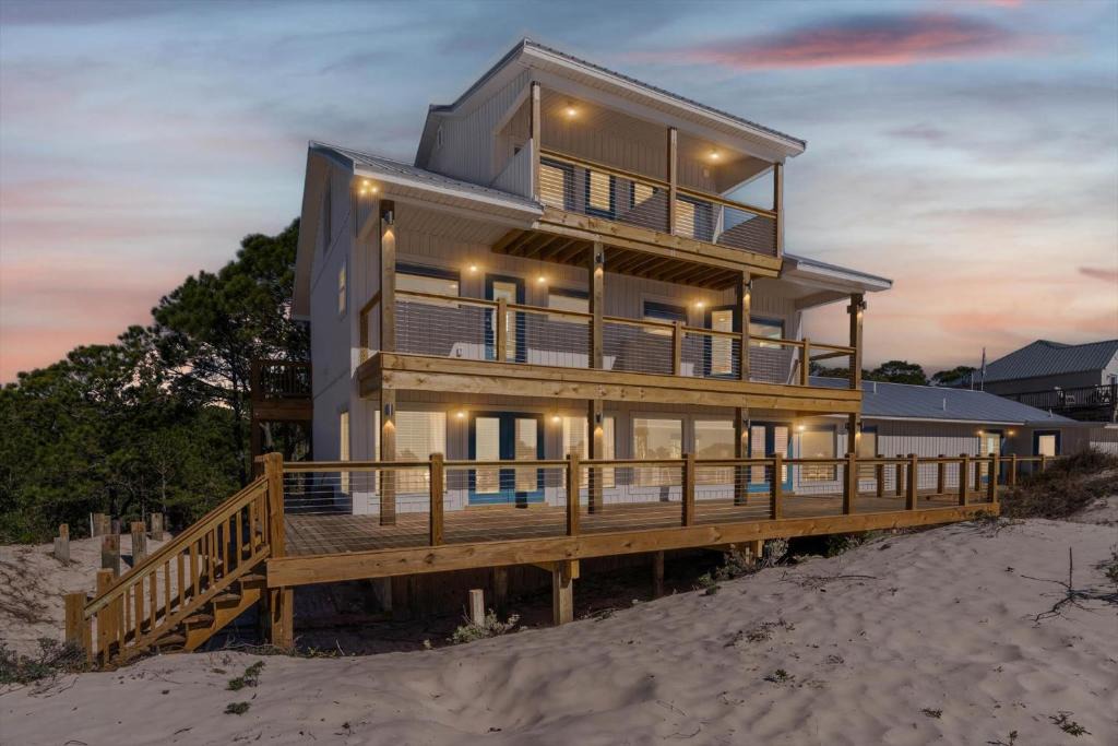 Dauphin Island Apartment | High Point Hideaway on the Sand Dunes - Unit 1