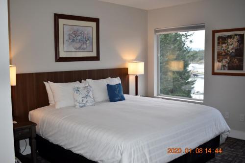 Quathiaski Cove Hotel | High Pont Resort