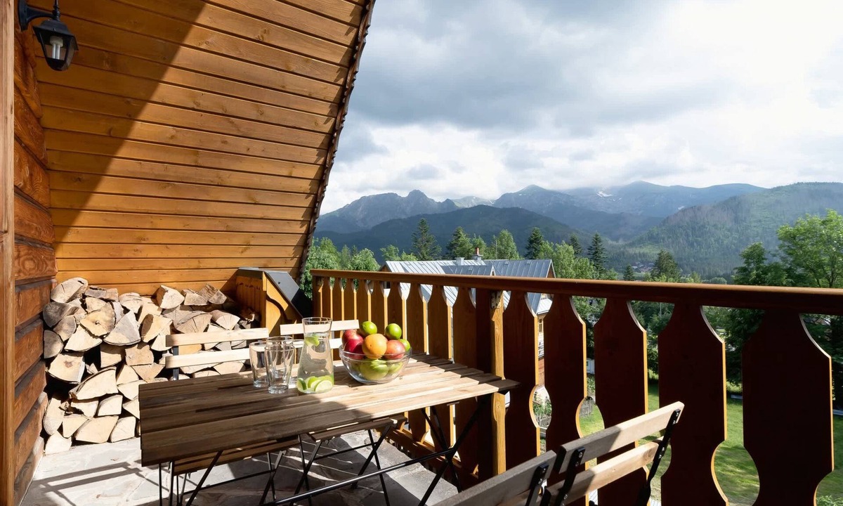 Koscielisko Apartment | Highlander Studio | View of the Tatra Mountains, Balcony, Parking