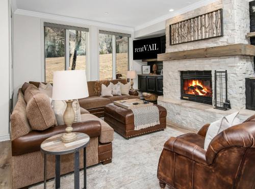 Highlands Townhomes Apartment | Highlands Slopeside