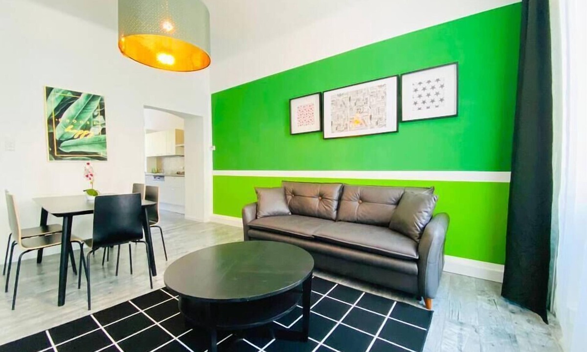 Kaisermuhlen Apartment | Highlight Suite Donaustadt