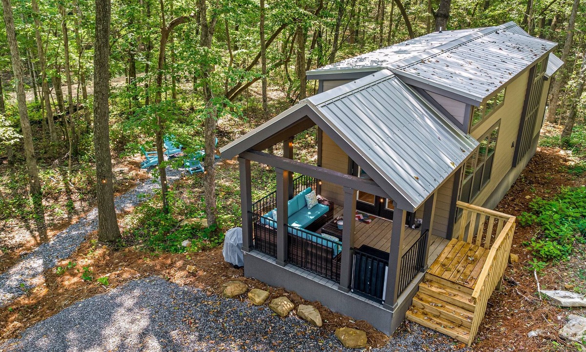 Mentone House | Hiker's Haven - a tiny home for big adventures