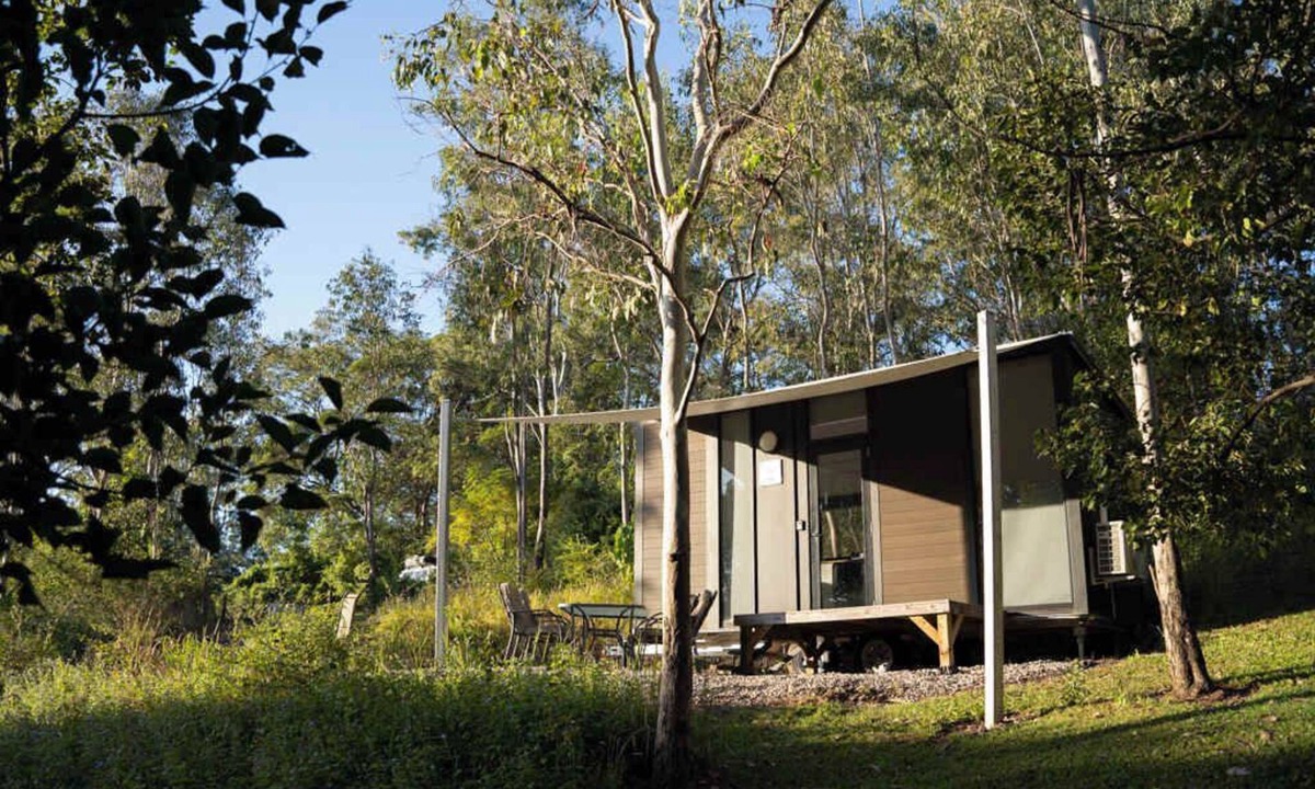 Perwillowen House | Hill Creek Tiny House 2 by Tiny Away