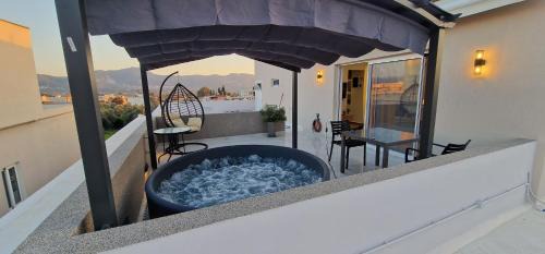 Mires Apartment | Hill Luxury Suite
