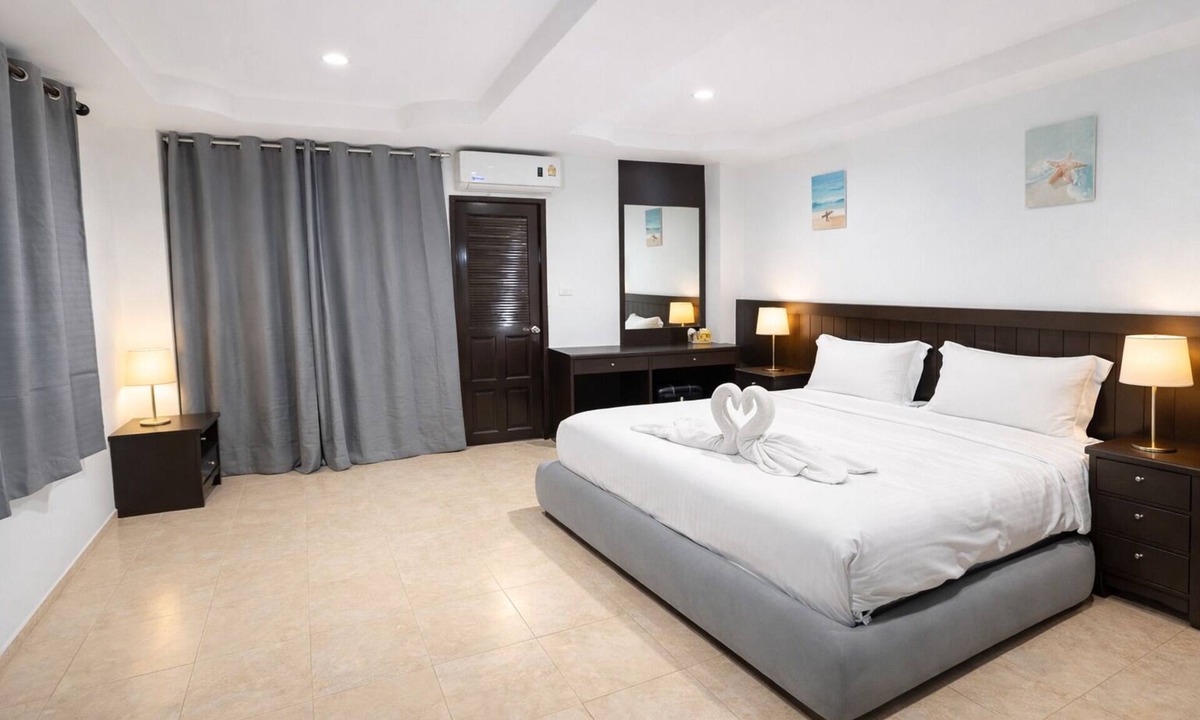 Nanai Road Hotel | Hill Side Hotel