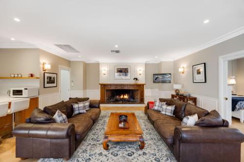 Bombira House | Hillgrove Lodge