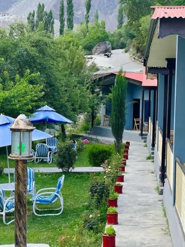 Minapin Hotel | Hills n Huts