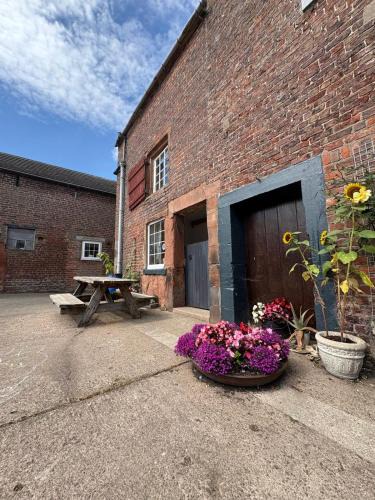 Carlisle Hostel | Hillside Farm