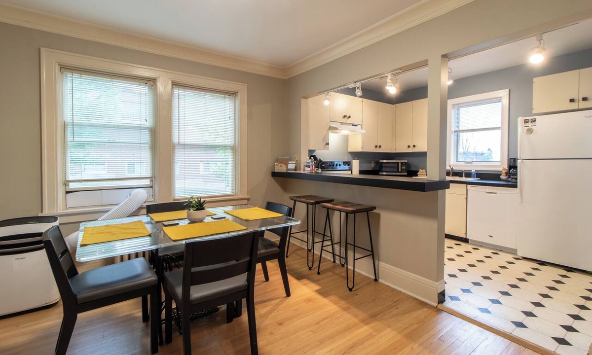 Endion Apartment | Hillside Haven w/Private Garage & Grill