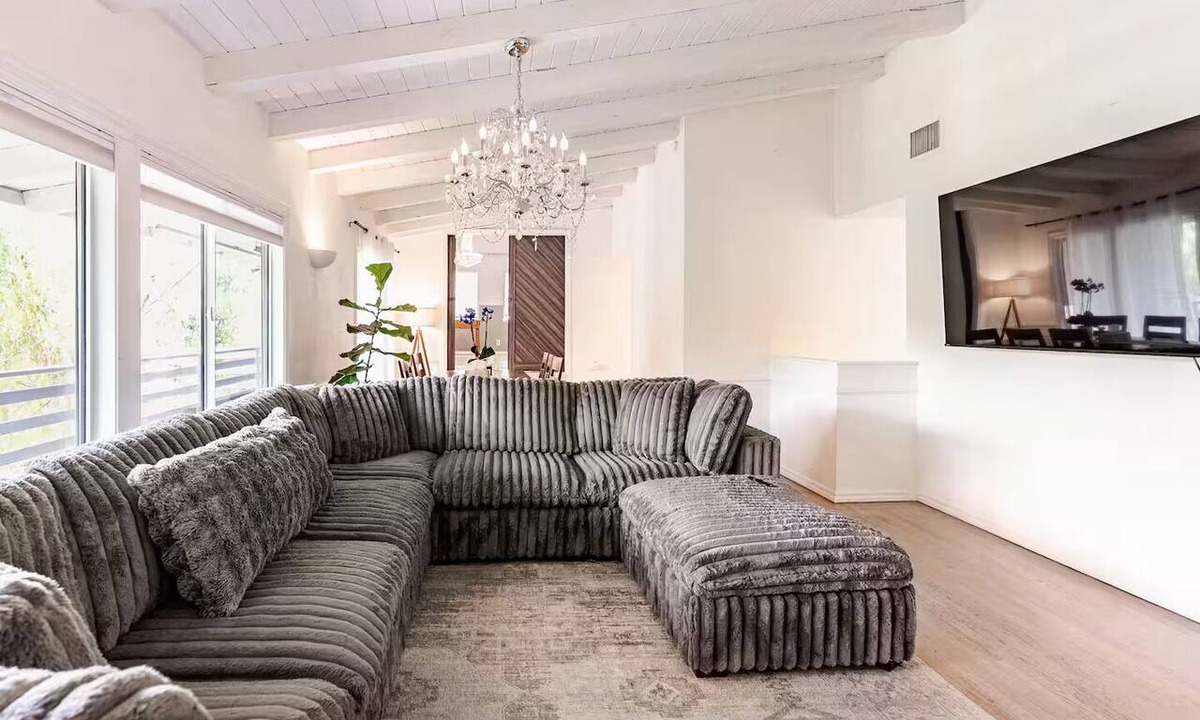 Woodland Hills Apartment | Hillside Hideaway - Private Woodland Hills Canyon Guest Suite with Views