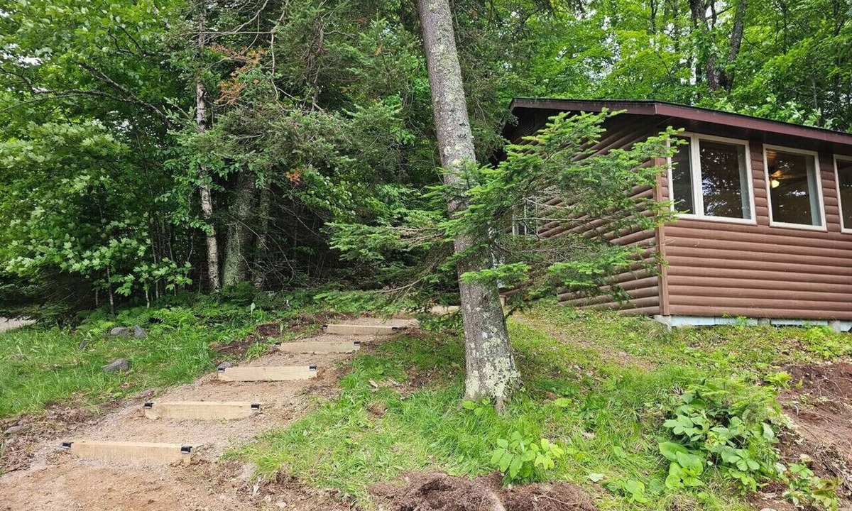 Phelps Cabin | Hillside Resort Cabin #11